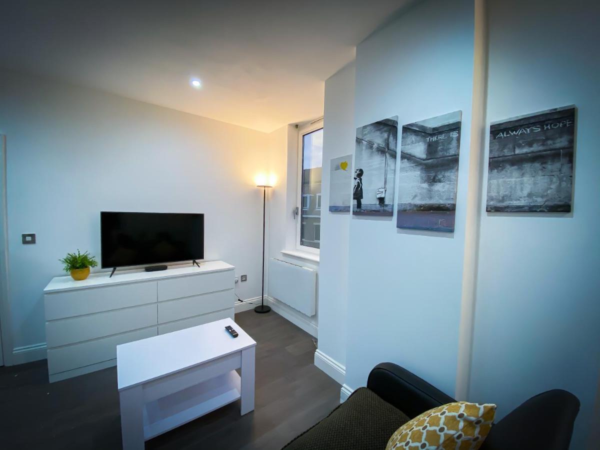 Kings London - Heart Of Town Centre In Immaculate Condition Apartment
