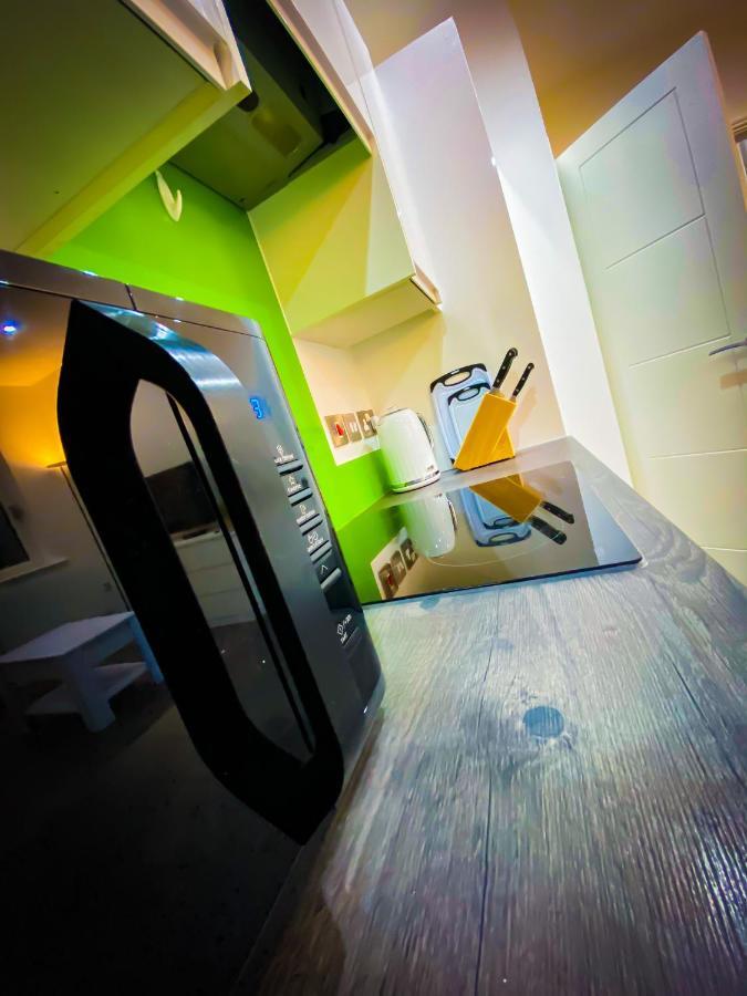 Apartment Kings London - Heart Of Town Centre In Immaculate Condition *
