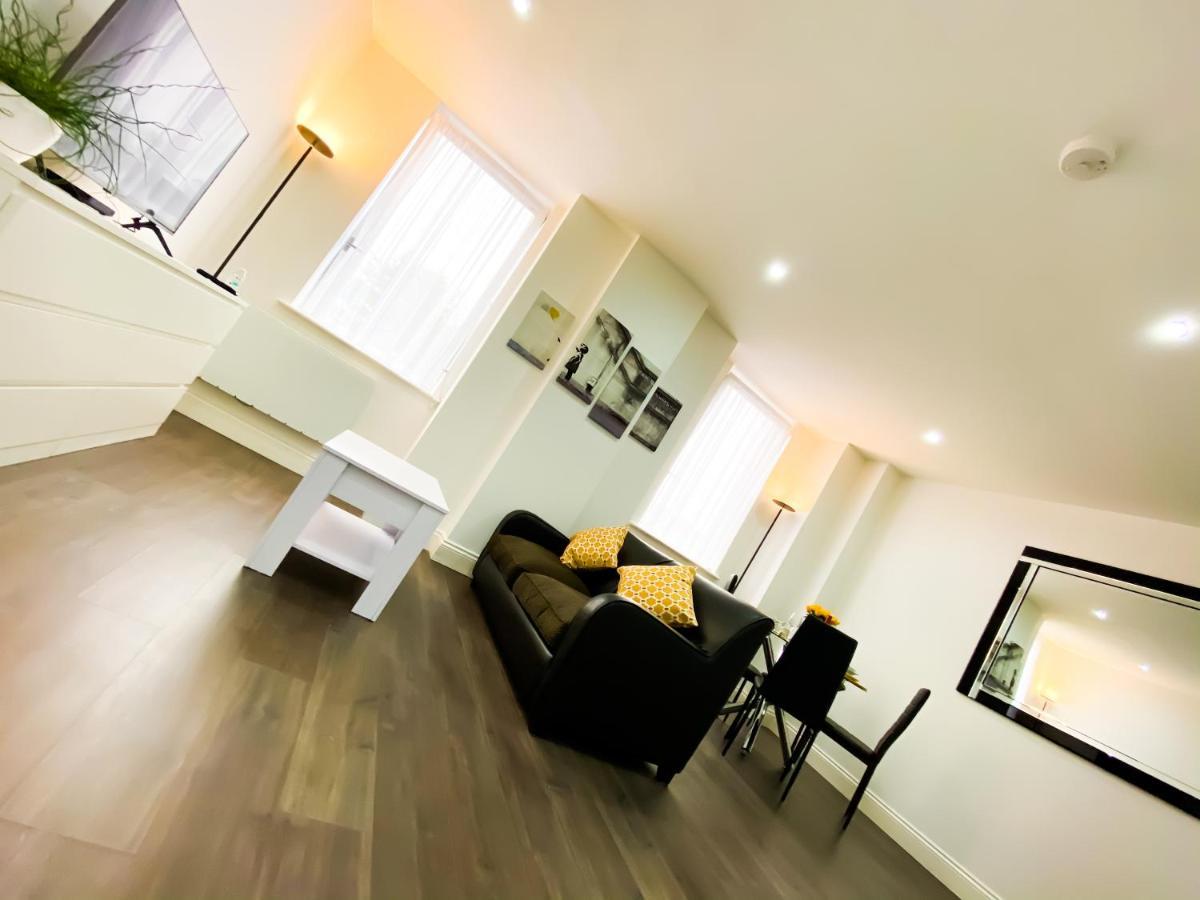 Apartment Kings London - Heart Of Town Centre In Immaculate Condition *